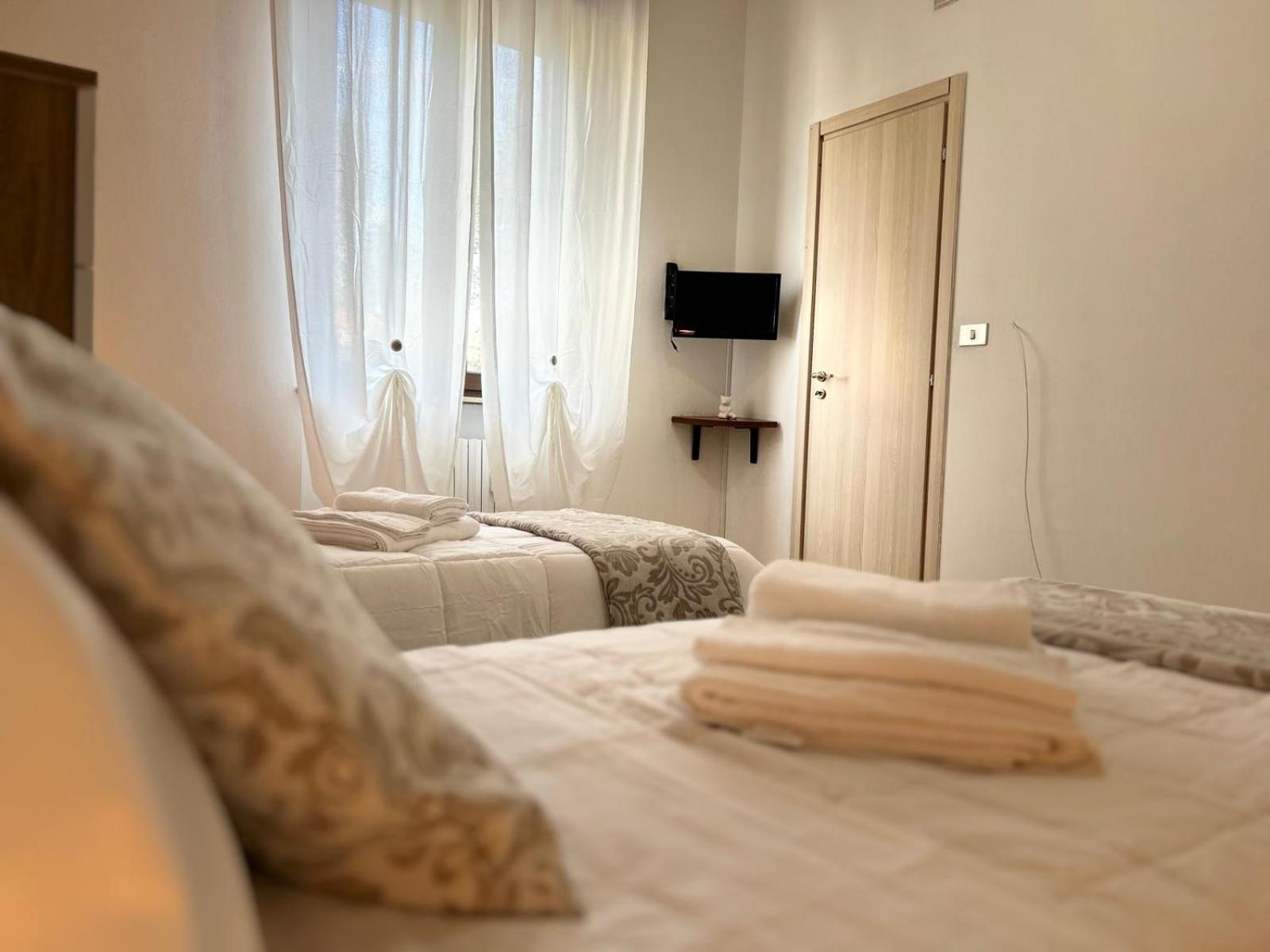 Appartamento con 2 Camere da Letto e Balcone