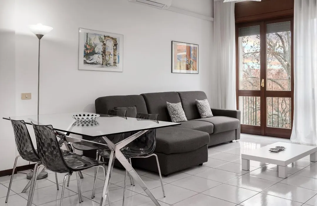 Flats4Rent Lucia-1