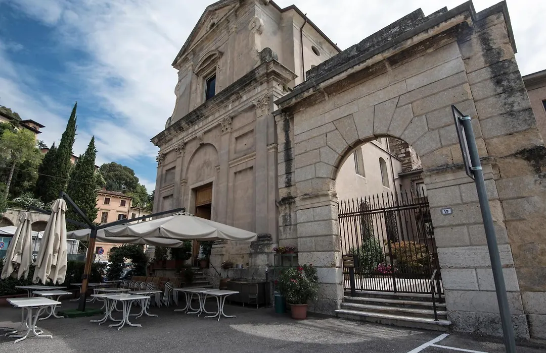 Italianflat - Roman Theater Flat, Free Parking-1