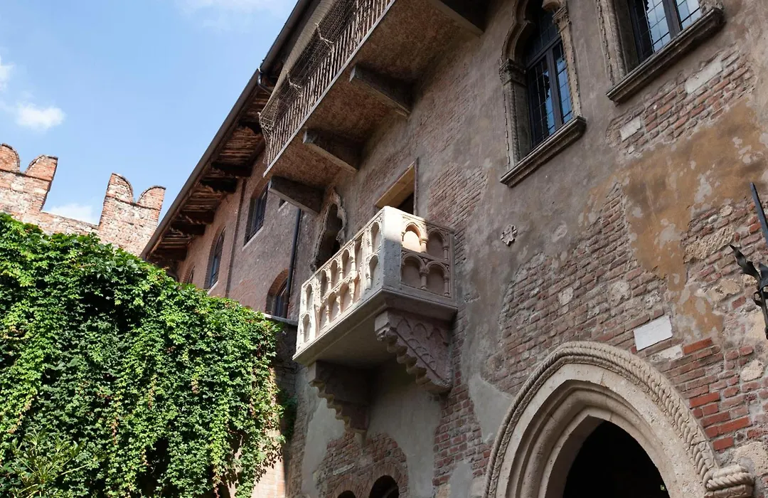 Oriana Homèl Verona-1