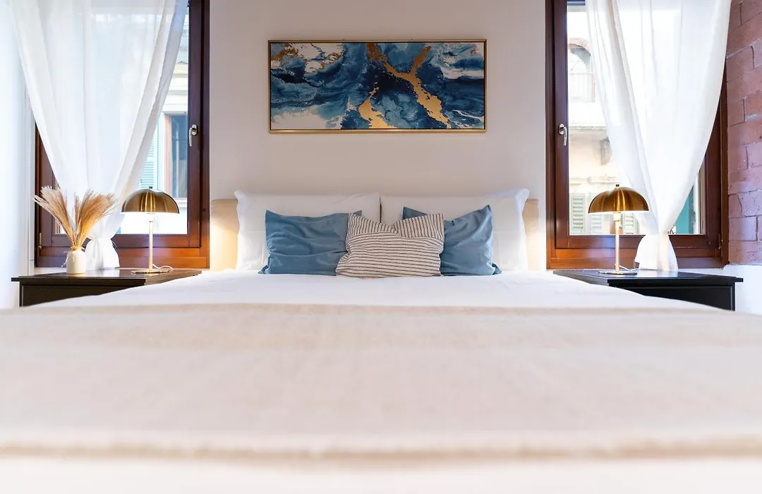Sgarzerie Luxury Flat 2 Rooms 120Mq-1
