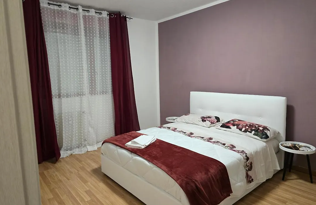 Belvedere affitta camere con bagno privato-1