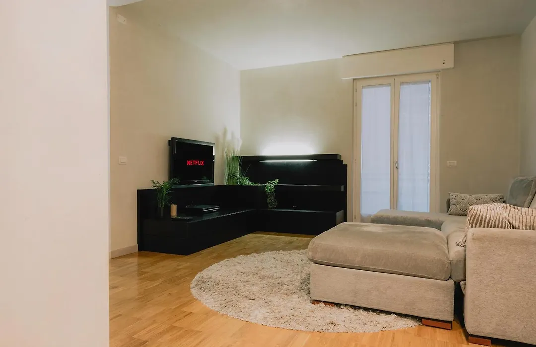 Veronella Home-1