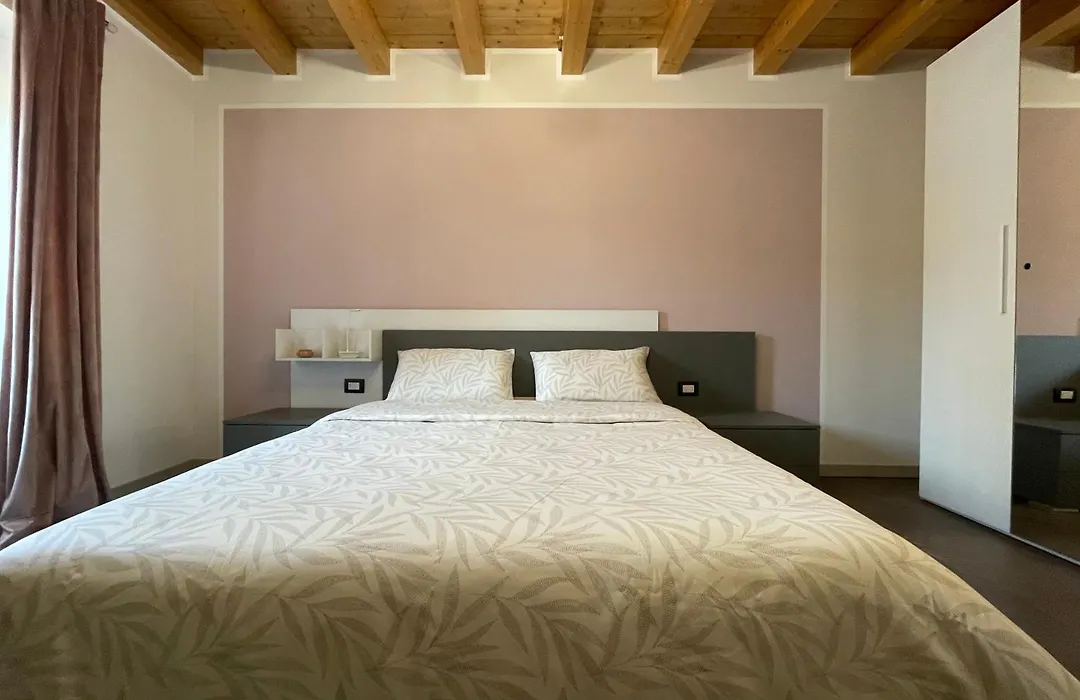 Dimora Rosso San Zeno - Wifi veloce e adatto per famiglie-1