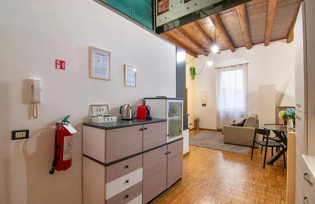 Romeohouse-1