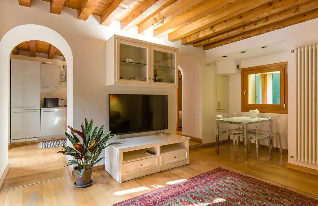 Downtown Apartment Verona-1