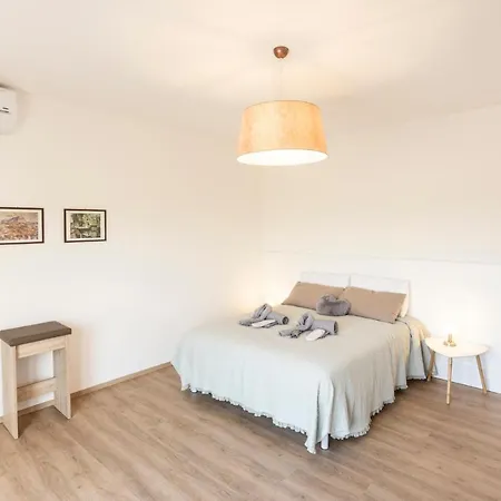 Borgoroma - Business & Apartments-3