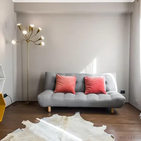 Flats4Rent Al Monte-3
