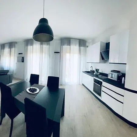 Sun Street Apartment-2