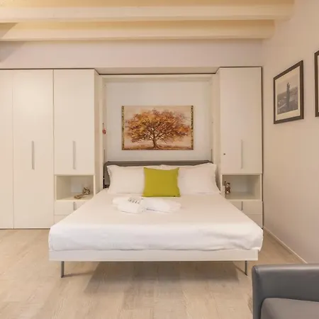 Vicolo Zini Apartments-3