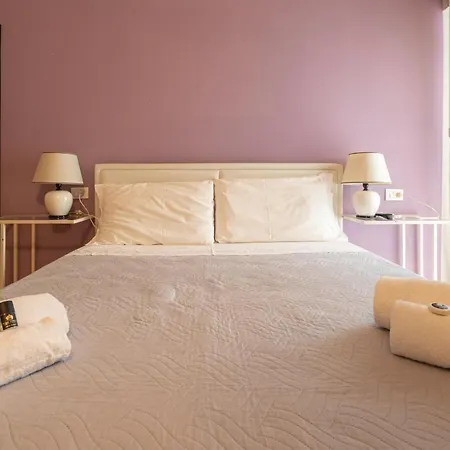 Romeo'S Room - Royal Welcome-3