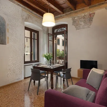 Residenza Roccamaggiore-3