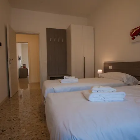Italianflat - Via Steeb Apartment, 5 Min Walk From Arena-2