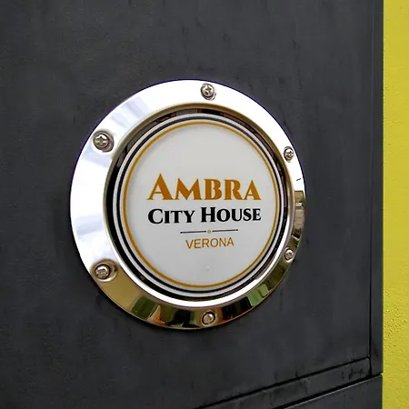 AMBRA CITY HOUSE - Parcheggio Libero, Accesso diretto, WI-FI con Streaming-3