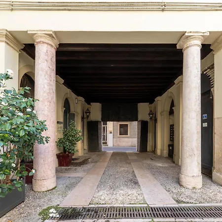 Palazzo Venier-3