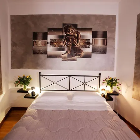 Like Romeo Suites-3