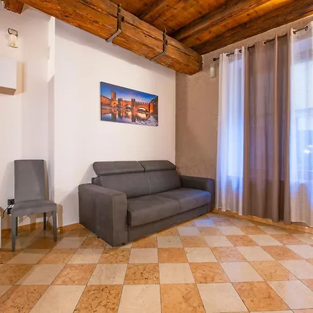 Arena Suite Mazzini Verona-2