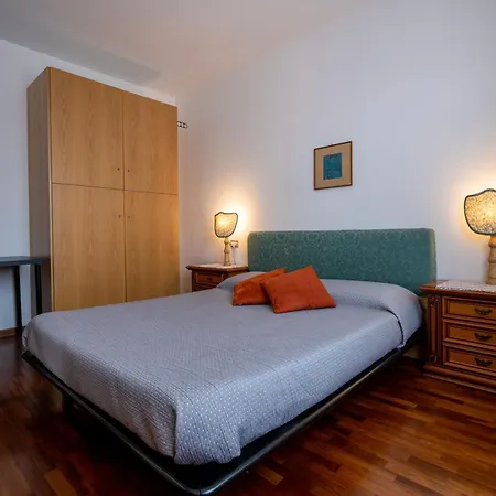 Appartamento con garage vicino al centro-3