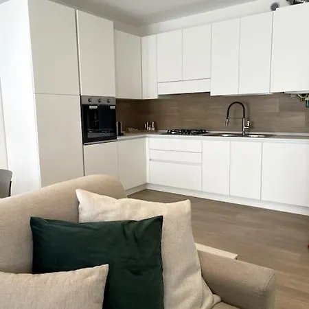 2612 HOUSE piano terra garage e wi-fi-3
