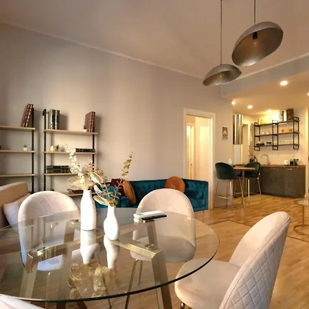 Trade Junior Suite-2