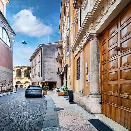 Italianflat - Arena By Side, Old Town-3