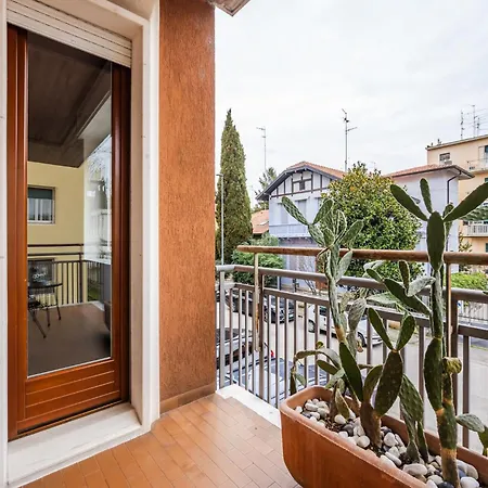 Infinity Suite Verona Free Parking-2