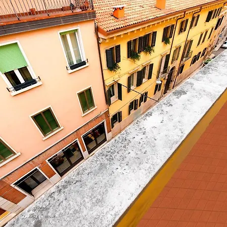 Verona Centre Apartments-3