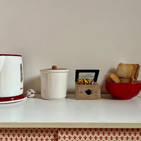 Bright, Cozy Apartment In The Heart Of Verona-3