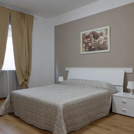 4 Rustics Home-3