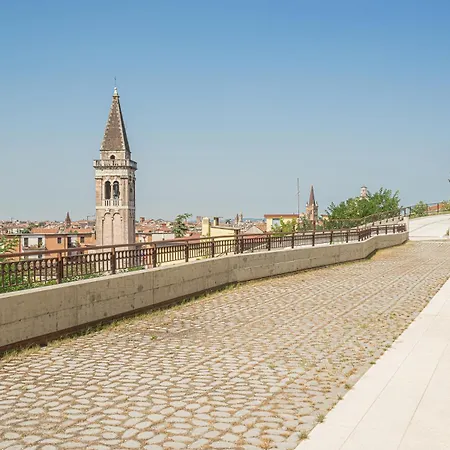 Verona Skyline Apartments - Appartamento 9M-2