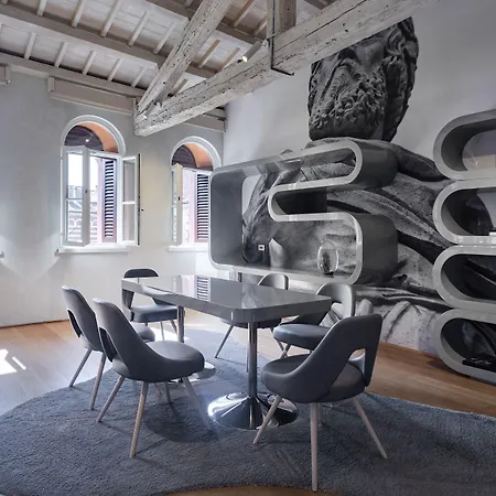 Lords Of Verona Luxury Apartments-2