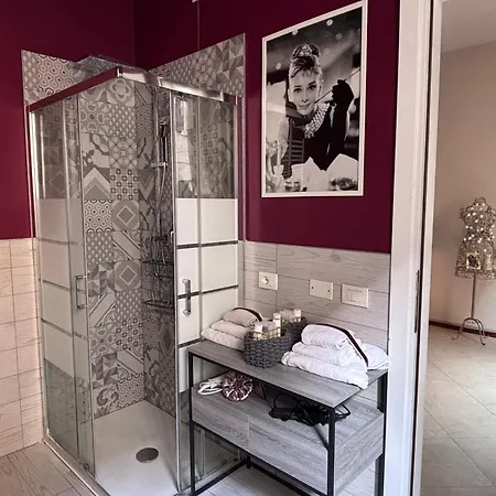 Casa di Silvia City Center Purple Suite Verona 24h Parking-2