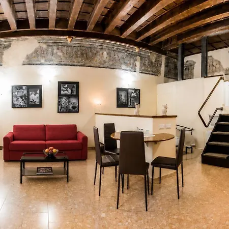 Palazzo Degli Affreschi-2