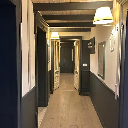 Max Apartment-3