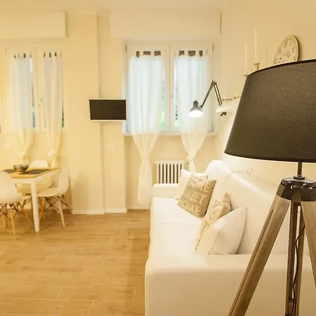 Flats4Rent Arena Prestige-2