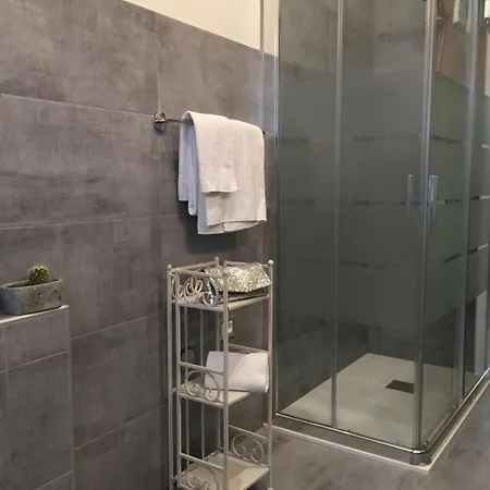 Poloni Apartment-2
