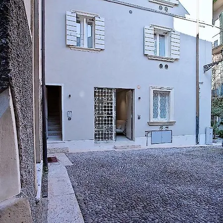 Le Nuove Cadreghe Apartments-3