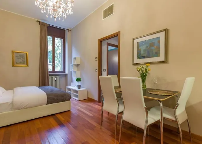 Comfortable Apartment behind Arena di Verona