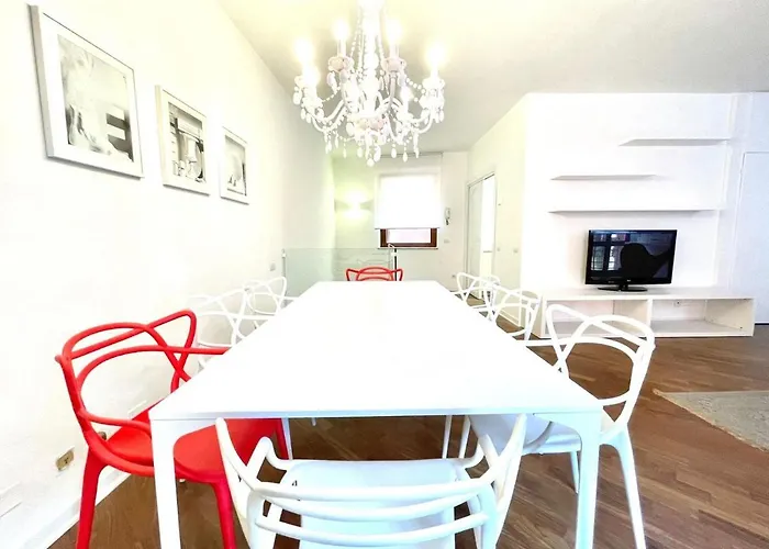 Domus Verona - Ampia Moderna Casa Su 2 Piani Nel Cuore Di Verona