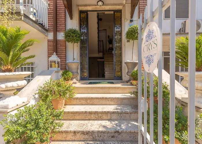 Crys: Apartments, Holiday, Business, Verde Verona