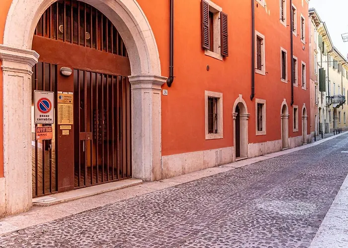 Appartamento Casa Nicola ai Filippini Verona