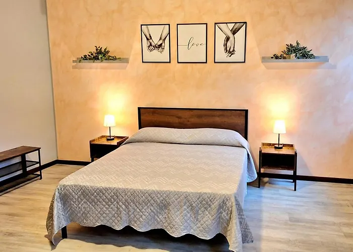Civic153 - Al Glicine Apartments Verona