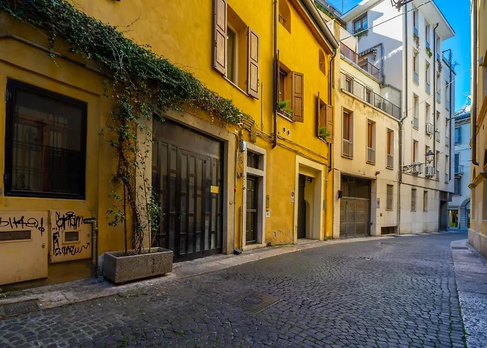 Casa Nicola dietro l'Arena Verona