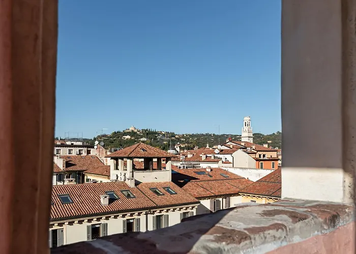 Sgarzarie Central Apartment Verona