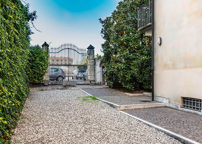 Zenoria - Luxury Villa In San Zeno Verona