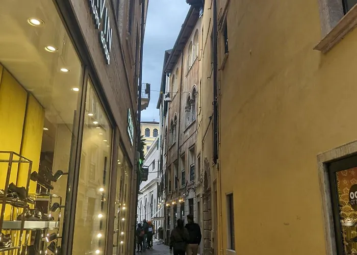Romeo Secret Rooms Verona
