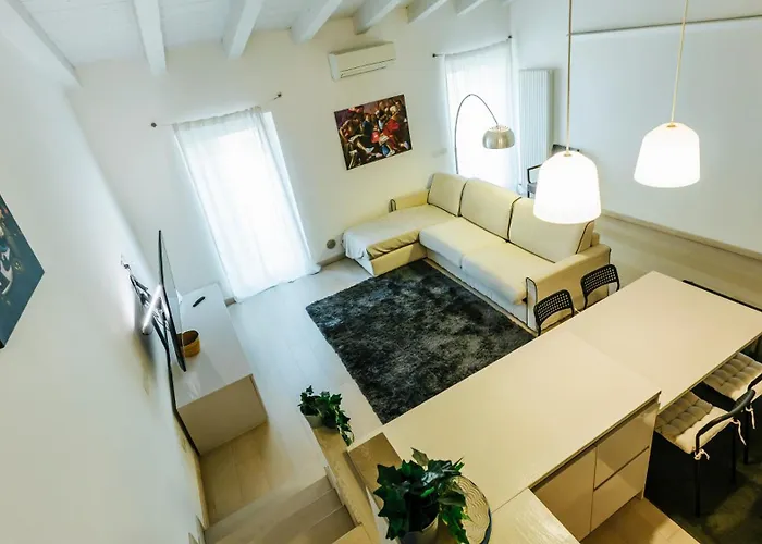 Appartamento Palazzo Romeo Verona