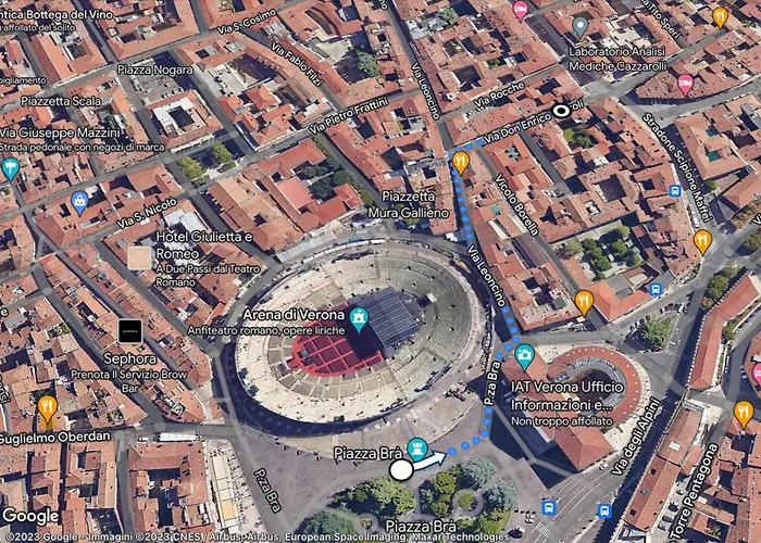 Appartamento RESIDENZA TAZZOLI by Pentagono Residenze Verona