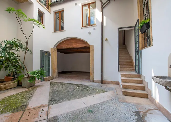 Appartamento Borsarihouse Wifi & Smarttv Verona