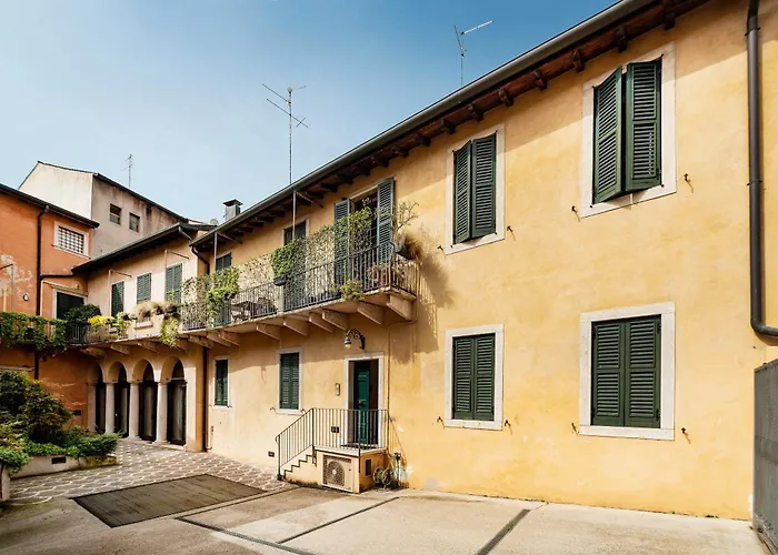 Italianflat - Verona Arches Studio Flat